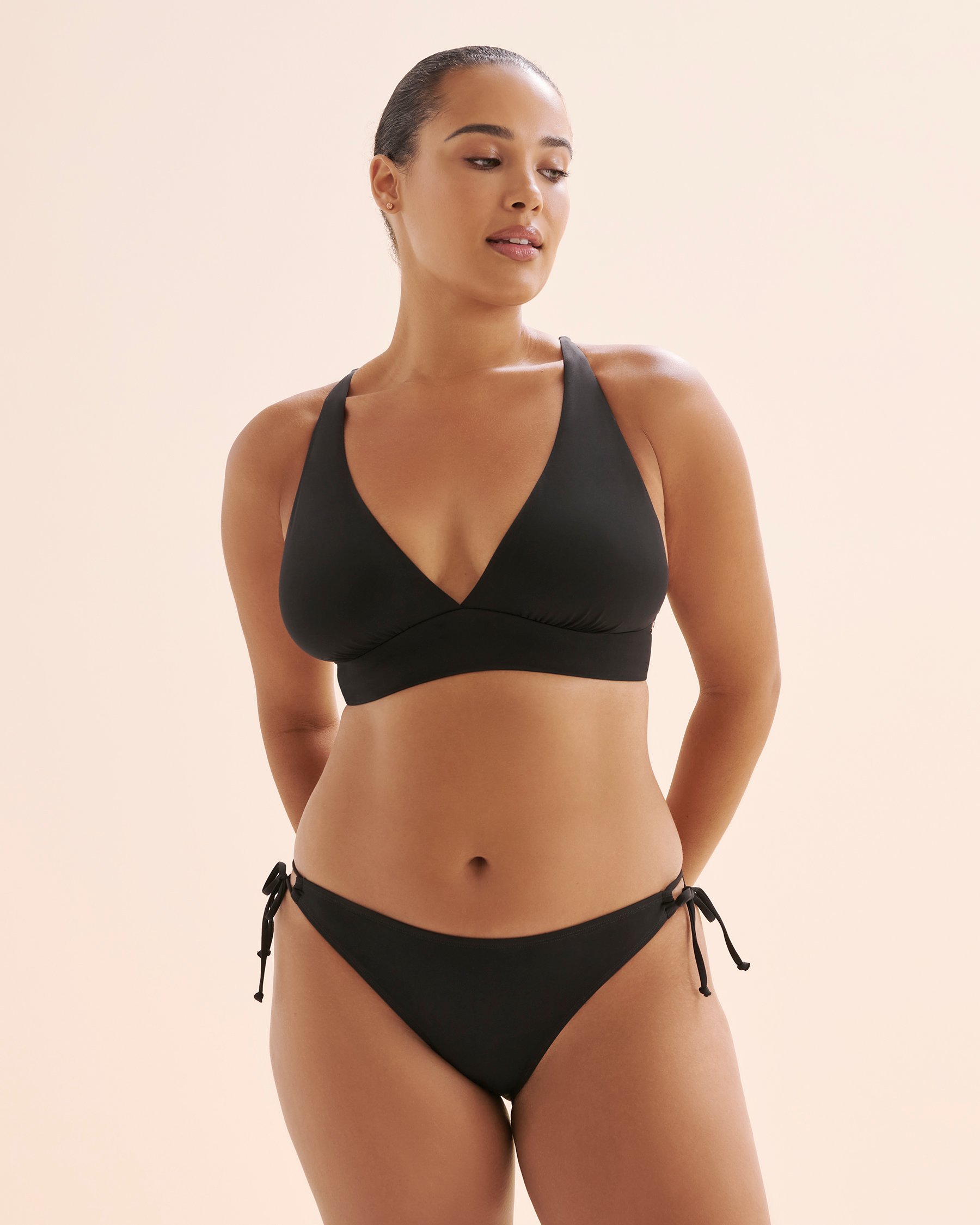 TURQUOISE COUTURE Triangle Bikini Top Black 01100455 - View1