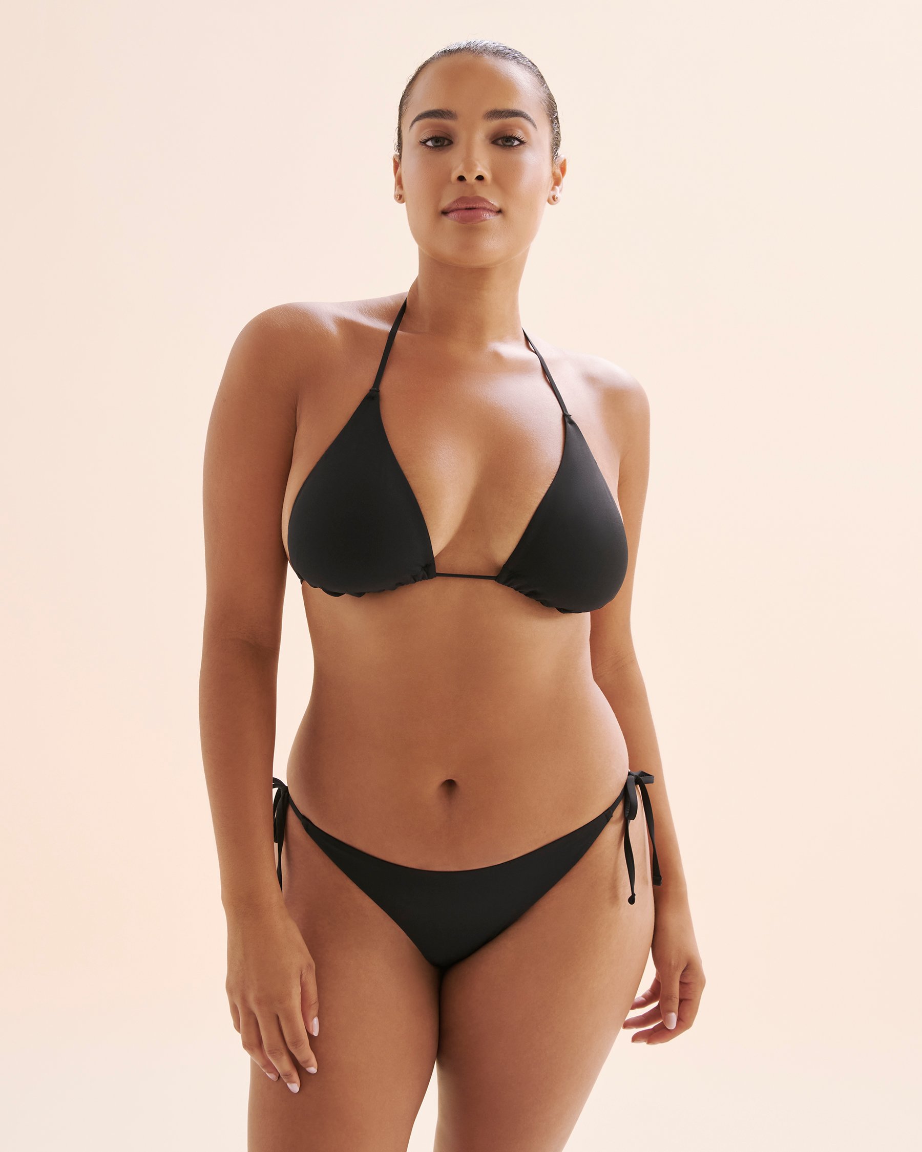 TROPIK Triangle Bikini Top Black 01100450 - View1