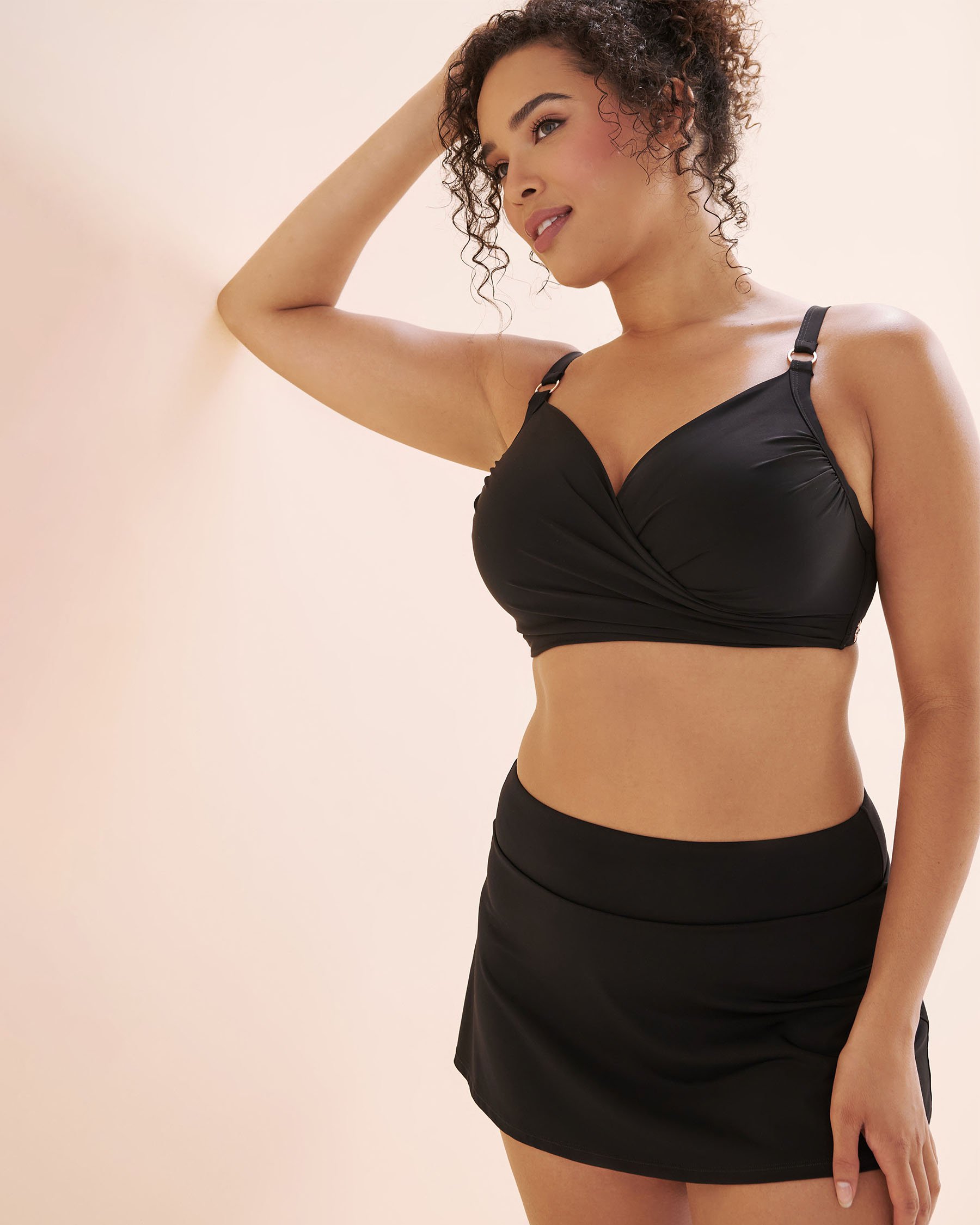 TURQUOISE COUTURE Crosssover D Cup Plunge Bikini Top Black 01200113 - View7