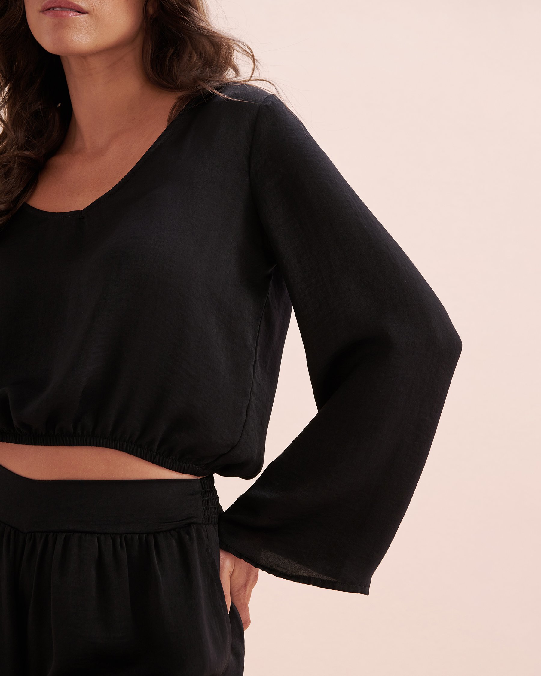 SANTEMARE Satin Crop Top Black 02100030 - View4