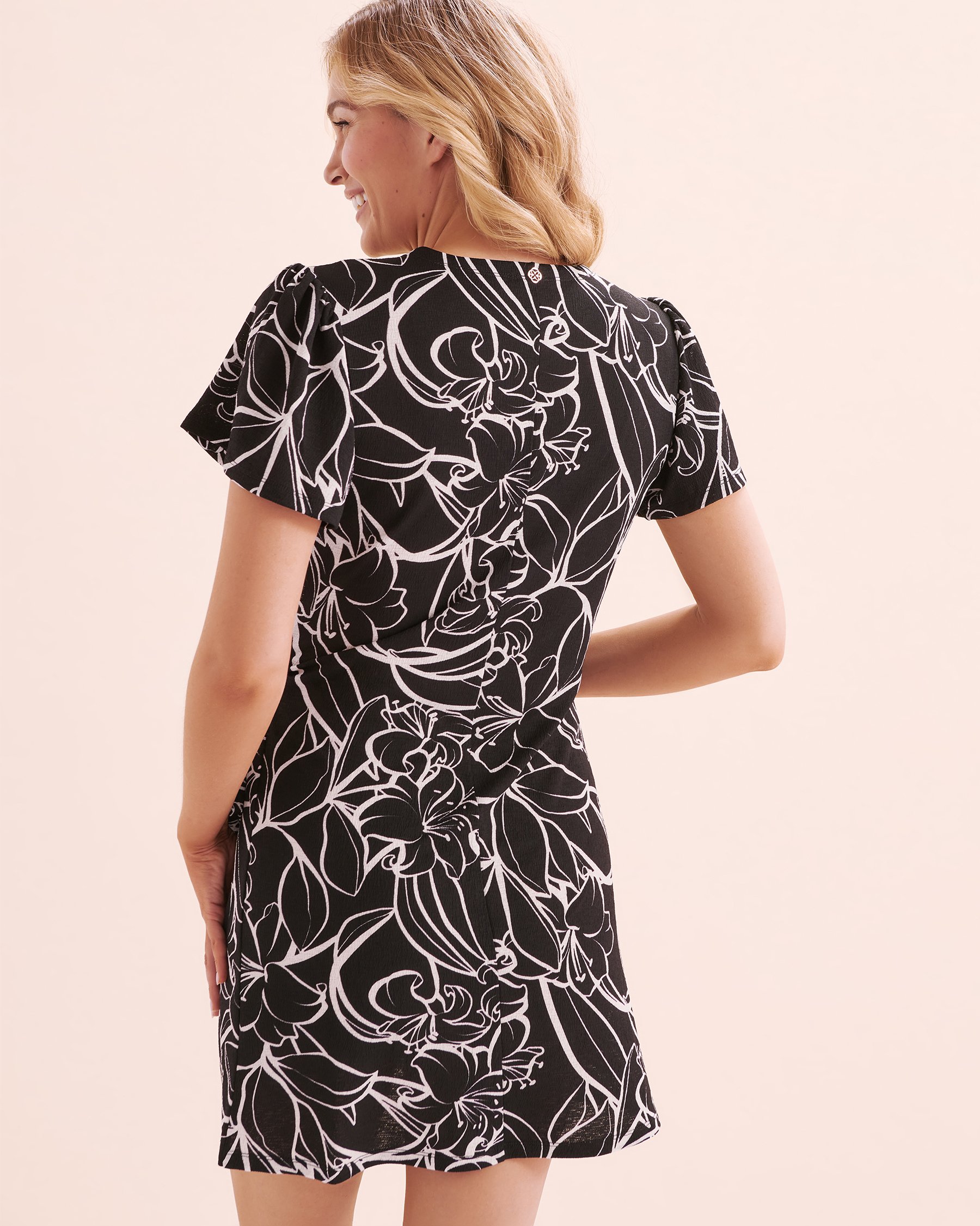 TURQUOISE COUTURE Robe courte portefeuille Blanc et noir 02300144 - View2