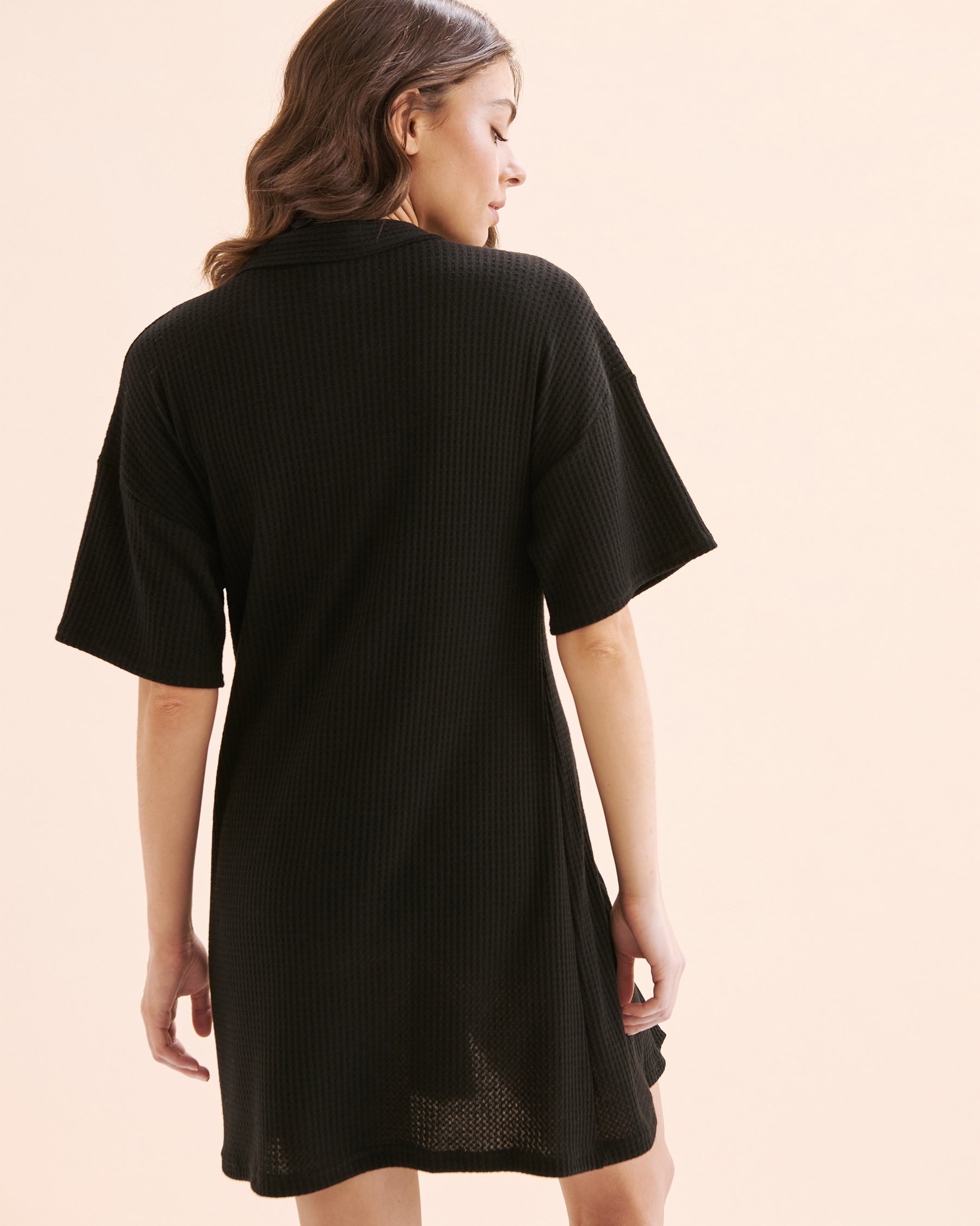 COVER ME Waffle Shirt Black 25020766 - View2