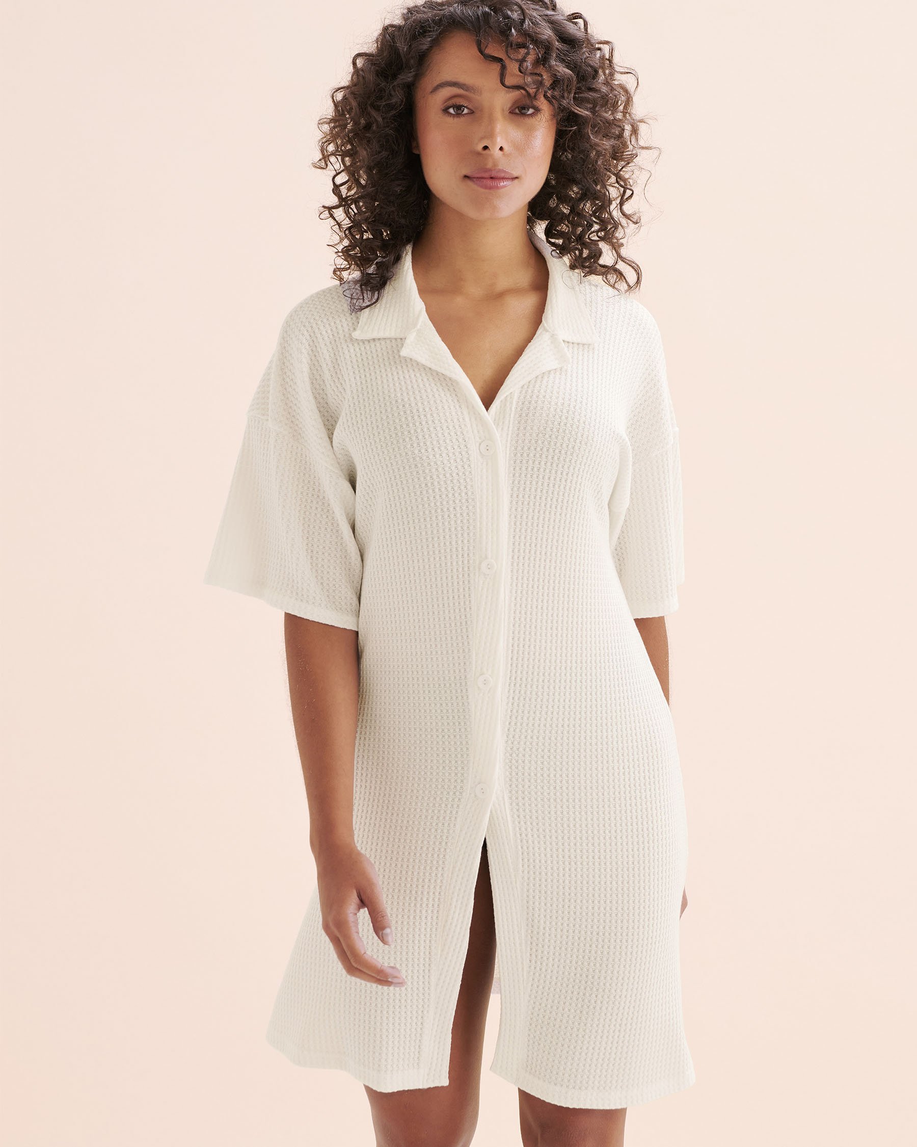 COVER ME Waffle Shirt White 25020766 - View1