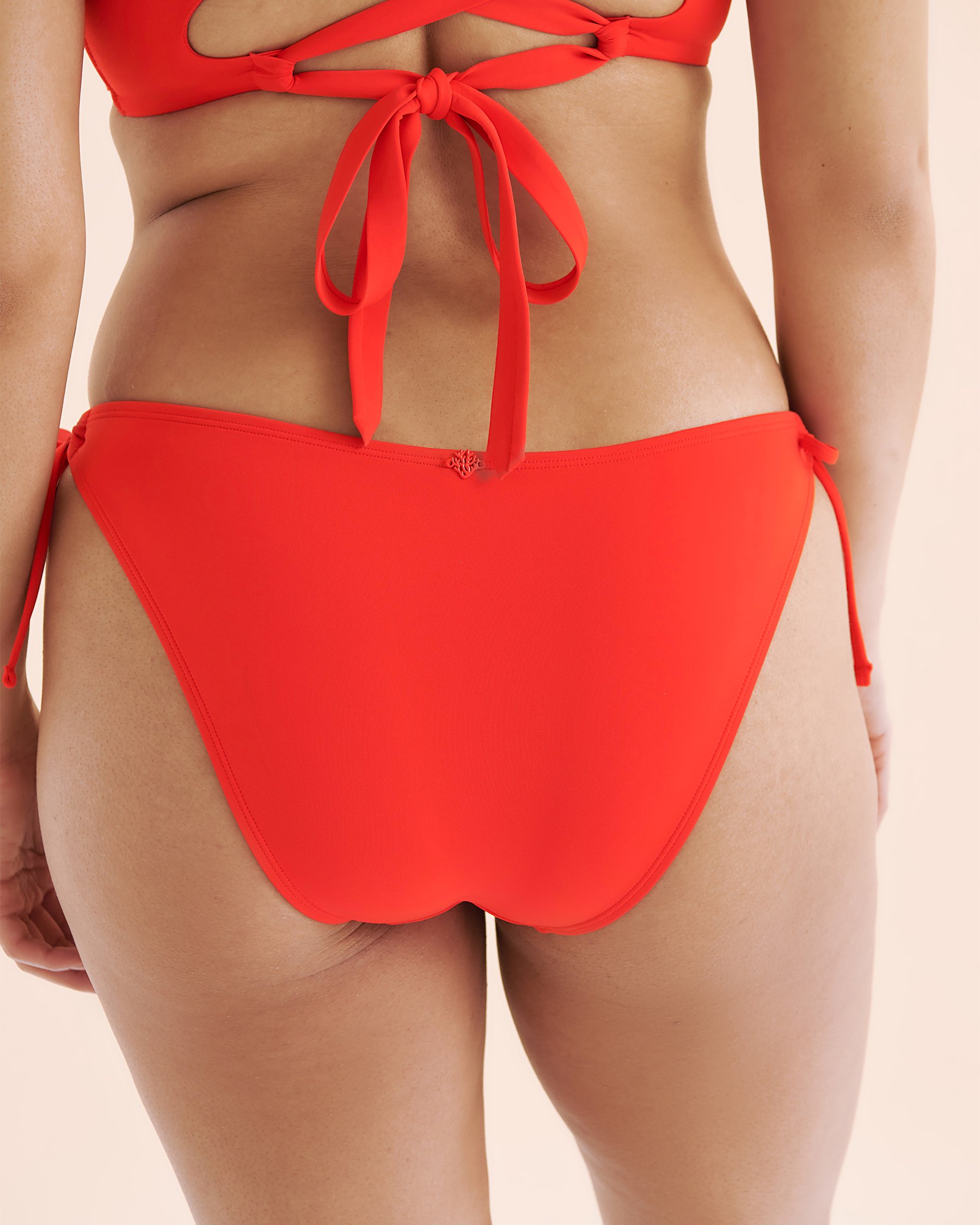 COSTA DEL REY Bas de bikini brésilien taille basse à nouer sur les côtés Rouge feu 01300454 - Voir5