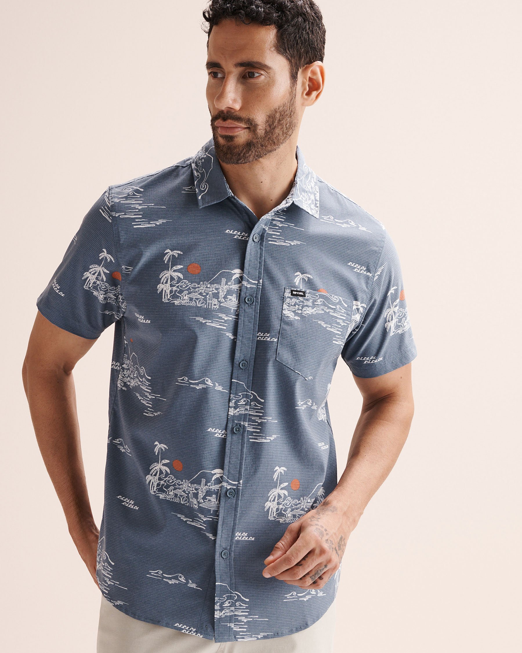RIP CURL Chemise à manches courtes Aerotech Fun Times Bleu, blanc, brun 05GMSH - View1
