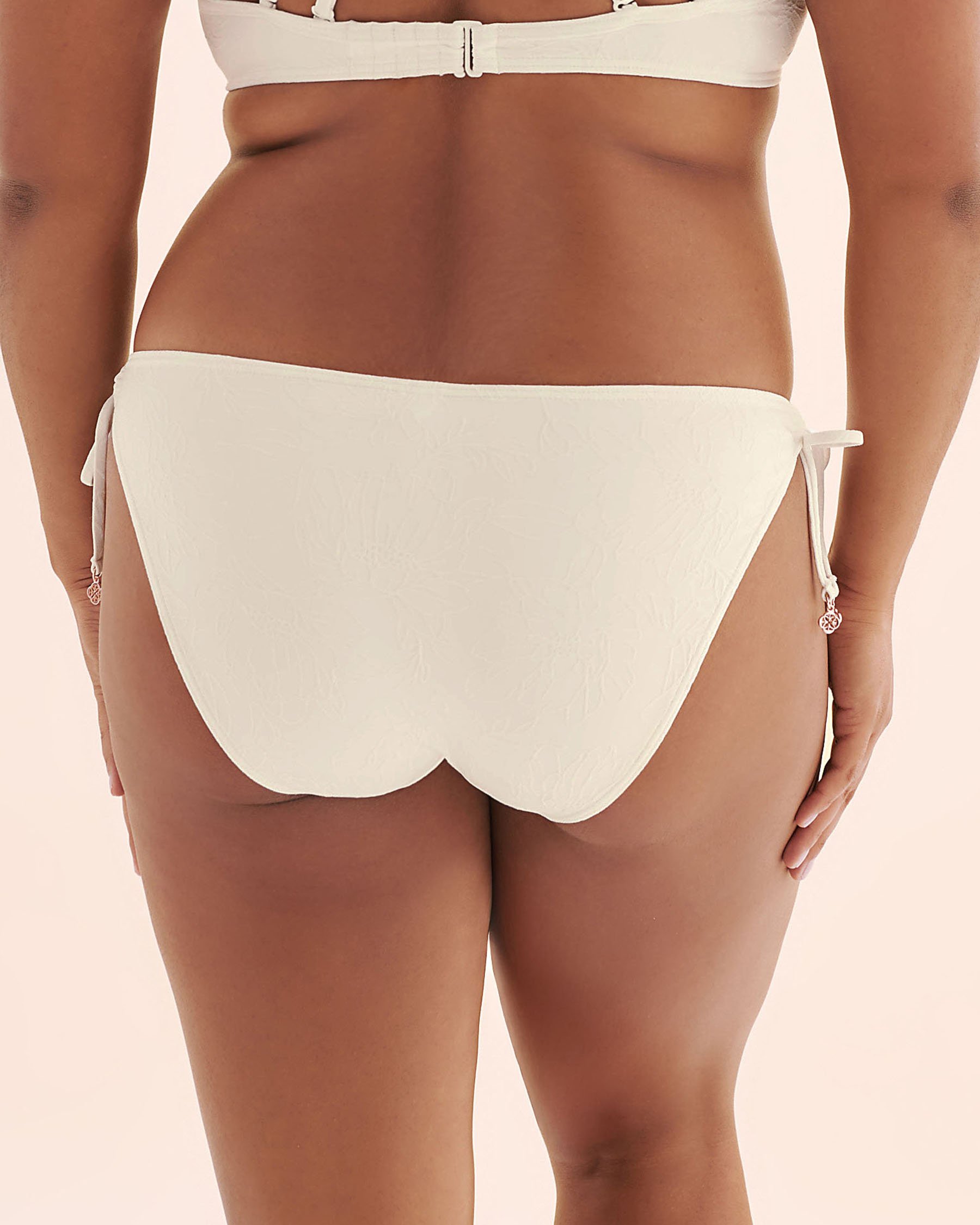 TURQUOISE COUTURE Bas de bikini taille basse texturé Blanc 01300506 - Voir9