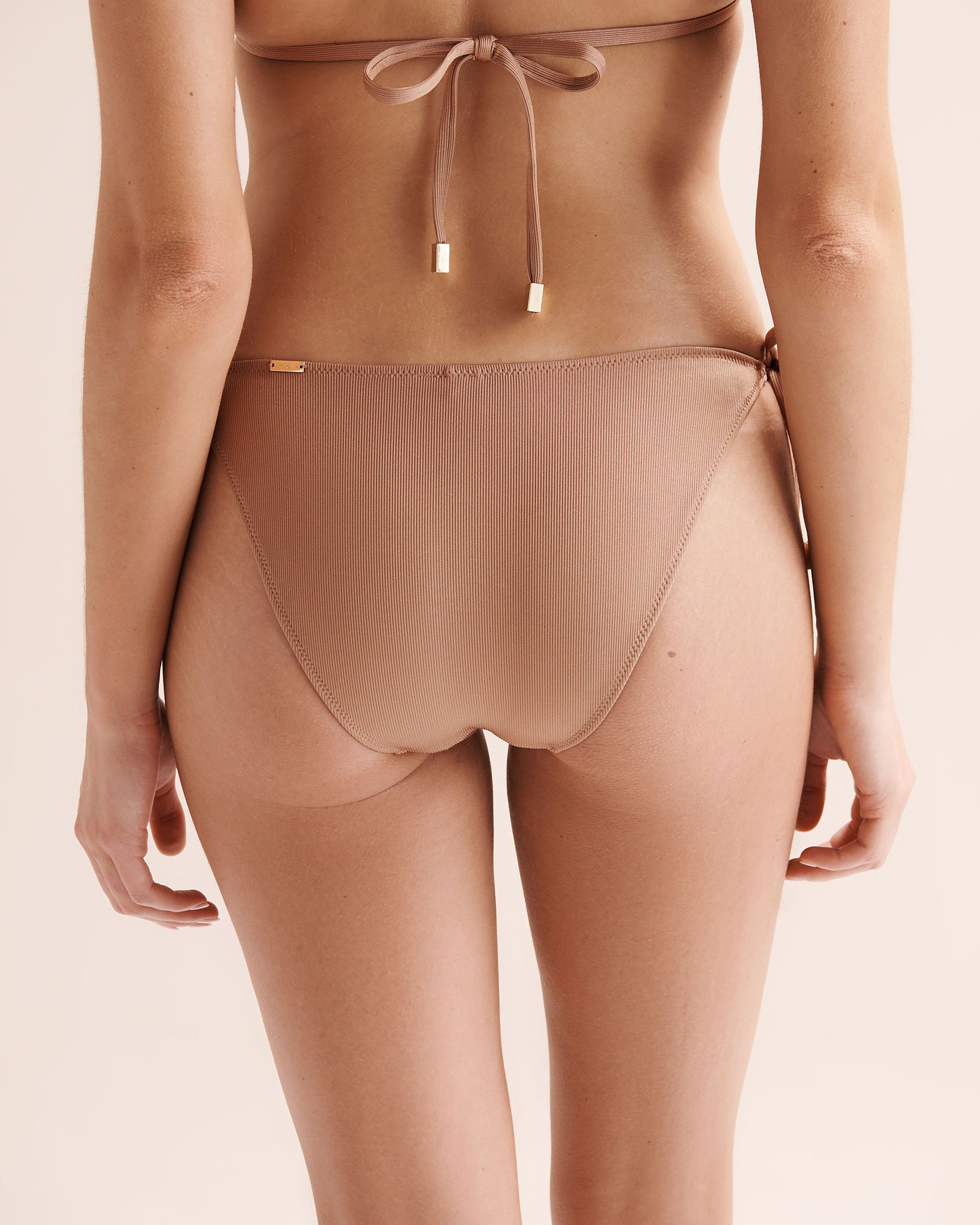 SANTEMARE Bas de bikini brésilien noué côtelé scintillant Brun 01300568 - Voir4