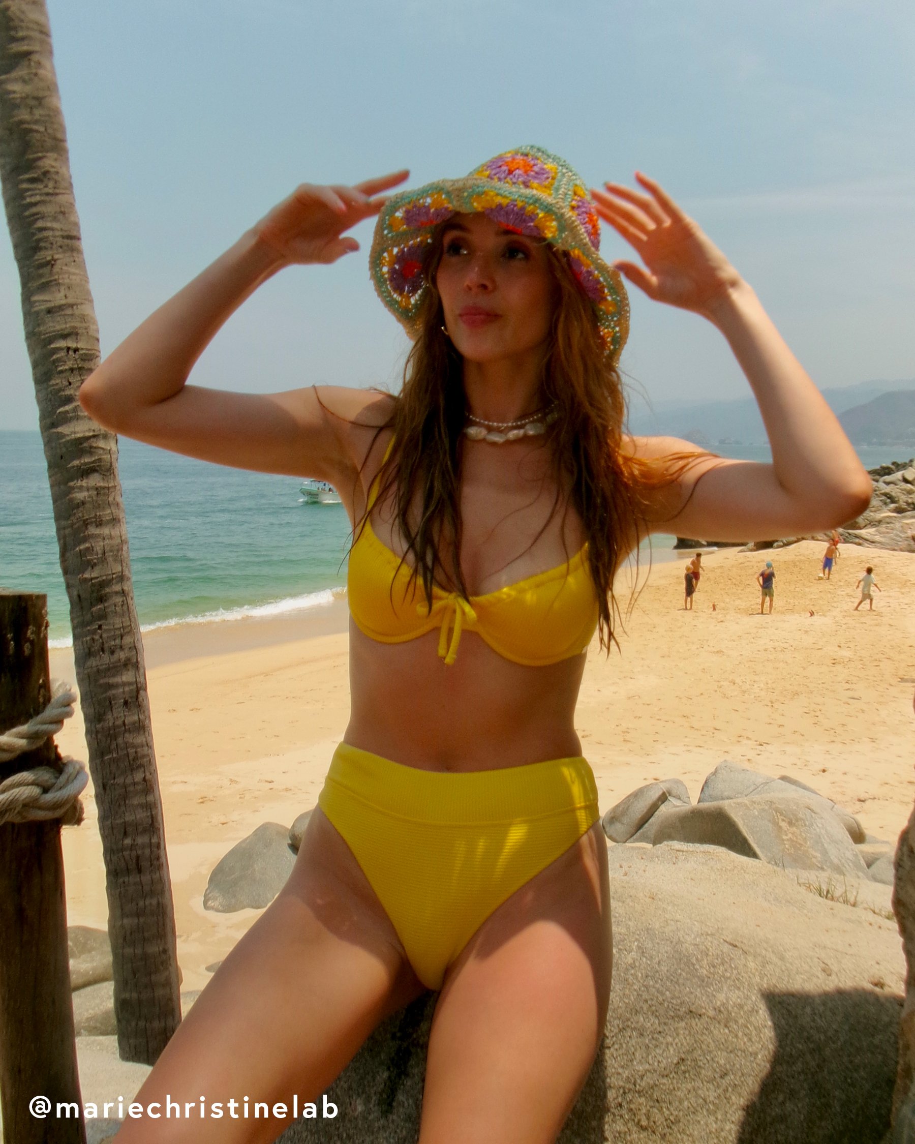 mariechristinelab in Tropik Yellow