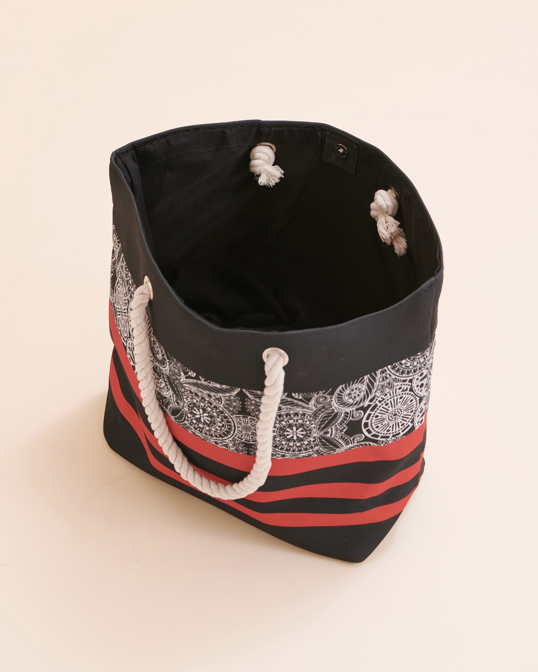 TURQUOISE COUTURE Tattoo Beach Bag Black Print QY168904 - View3