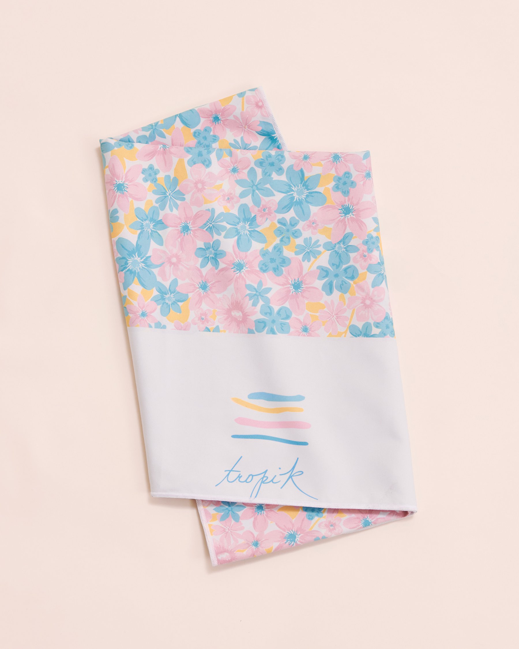 TROPIK Microfiber Beach Towel Ditsy Flowers 02500011 - View2